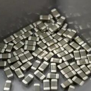 華科貼片電容的優(yōu)點(diǎn)與特性 華科貼片電容的優(yōu)點(diǎn)與特性